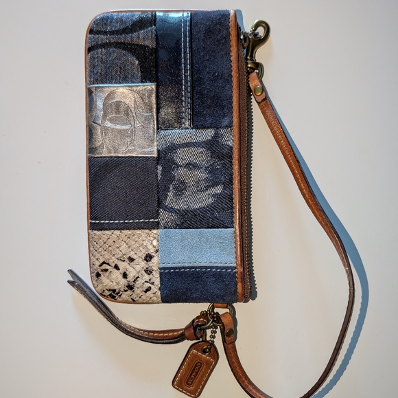 Coach denim patchwork wristlet - Picture 2 of 3